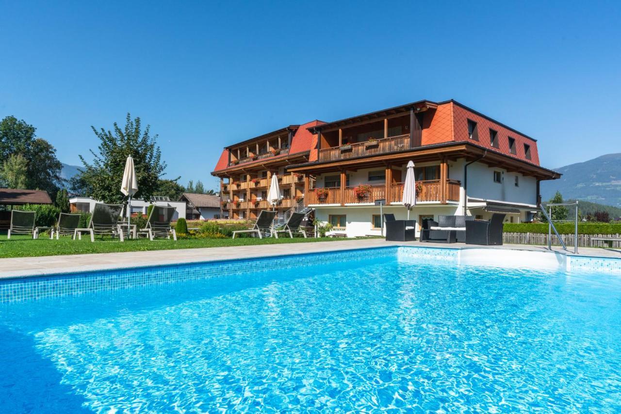 Hotel Reischach Brunico Exterior photo